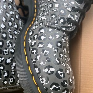 Dr. Martens Gray and Black Lace Up Boots I have size 6 7 8 and 9 women’s